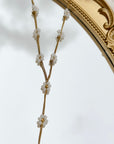 Collier long à fleurs
