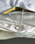 Collier O en perles