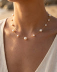 Bijoux de corps : collier de dos et collier de cou Loeva