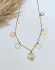 Collier Zanzibar avec charmes en coeur doré